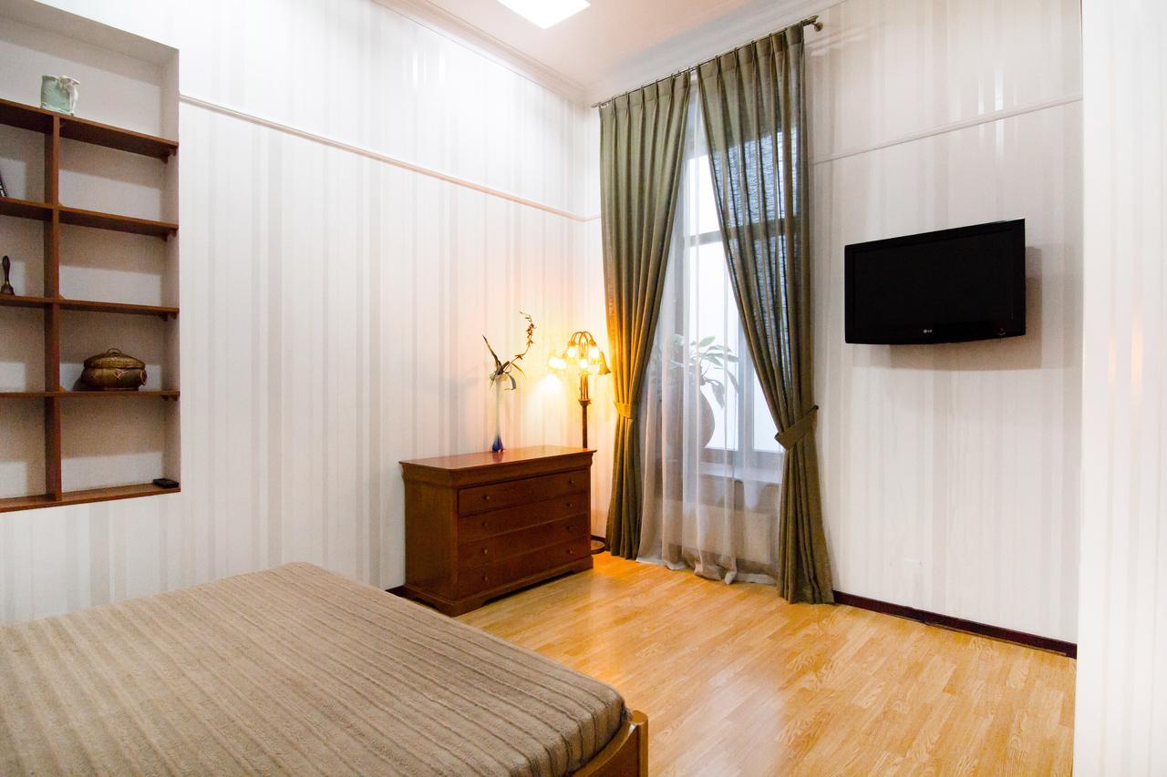 Downtown Prestige Apartment 오데사 외부 사진