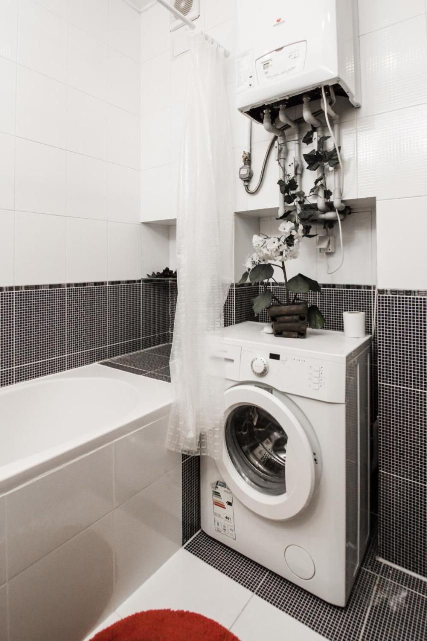 Downtown Prestige Apartment 오데사 외부 사진